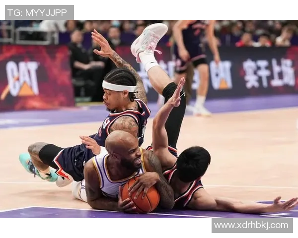 赛后分析：广州篮球队与南京篮球队的战术对决与启示