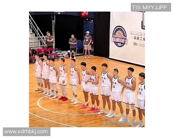 广州篮球队比赛经验引发热议球迷观点各异引发讨论