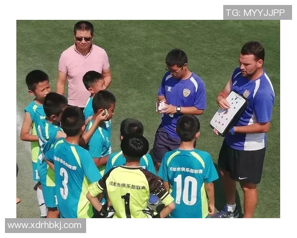 成都羽毛球队在杯赛积分榜上以71分稳居第一名表现出色 成都羽毛球队在杯赛积分榜上以71分稳居第一名表现出色