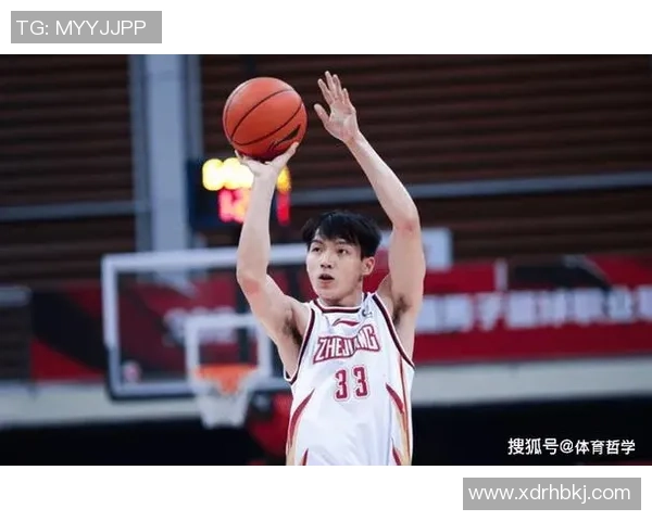 武汉篮球队在全国锦标赛中以53分稳居积分榜首位 武汉篮球队在全国锦标赛中以53分稳居积分榜首位