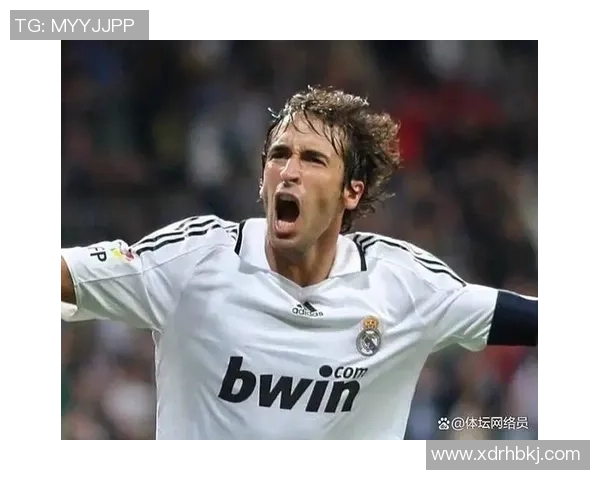 足球明星历史排行揭秘谁是足坛真正的传奇与巨星之争