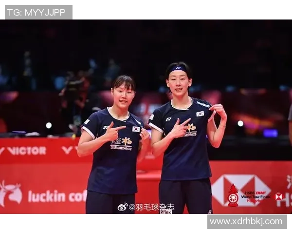 重庆网球队与南京网球队赛后复盘分析意识碰撞与战术对抗的深度剖析 重庆网球队与南京网球队赛后复盘分析意识碰撞与战术对抗的深度剖析